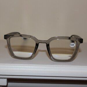 Ron's Optical Reading Glasses +5.00 (7700)